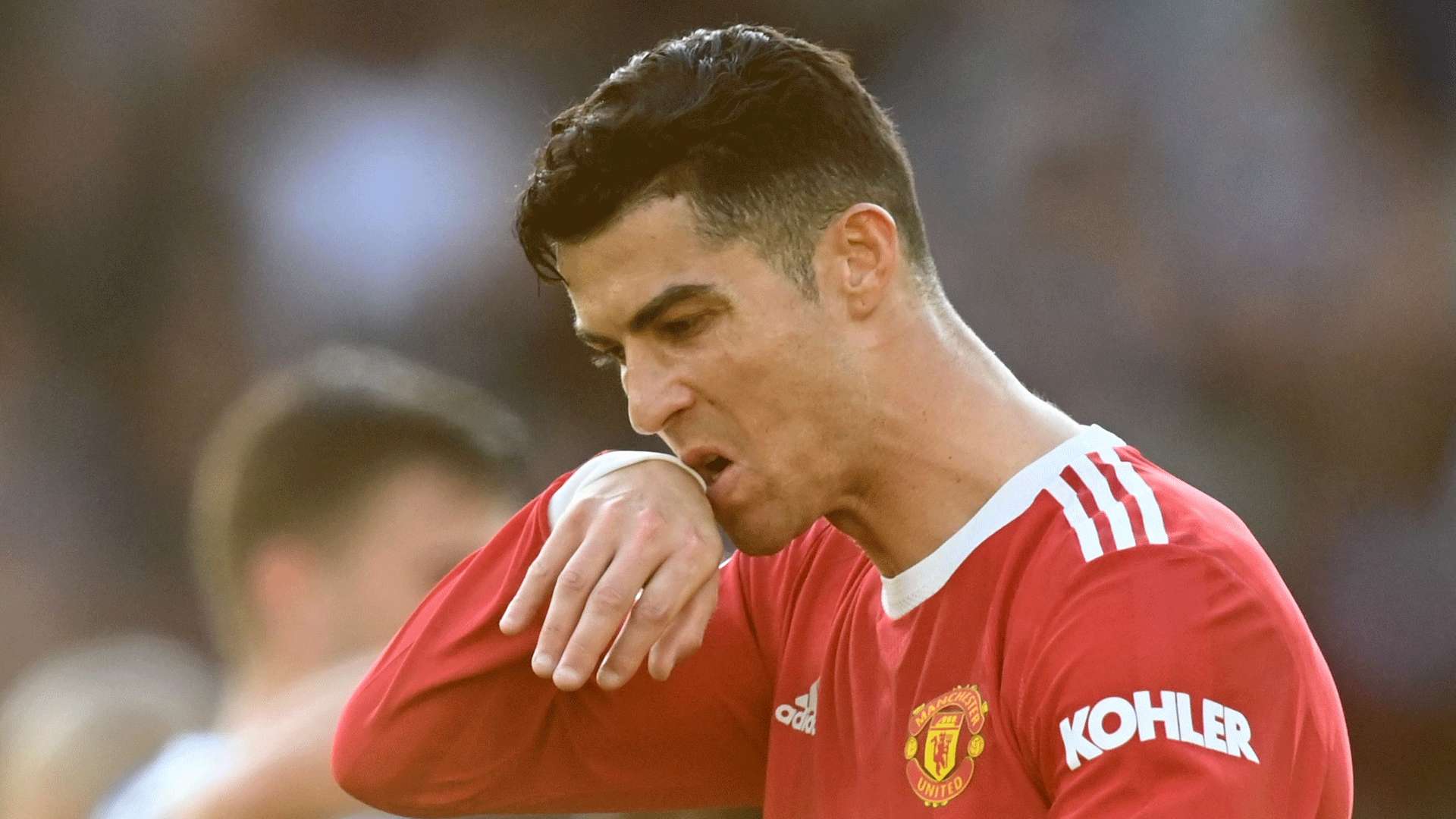 上的表现充 上的表现充